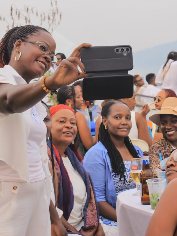 {"source_type":"hypic","tiktok_developers_3p_anchor_params":"{"capability_extra_v2":{"edit":[{"panel":"one_key_edit"},{"panel":"composition"}]},"capability_key":["edit"],"template_id":"","filter_id":[],"client_key":"awgvo7gzpeas2ho6"}","data":{"imageEffectId":"","pictureId":"ECF45726-4A79-4EC7-8D7B-2D53CB4BDF39","enter_from":"enter_launch","filterId":"","infoStickerId":"","product":"retouch","os":"ios","stickerId":"","activityName":"","playId":"","appversion":"6.7.0"}}